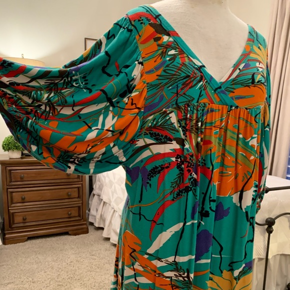 Jaloux Tunic Dress - Picture 1 of 10